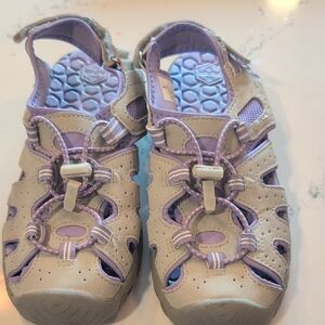 Khombu Kids Sandals in Purple and Tan